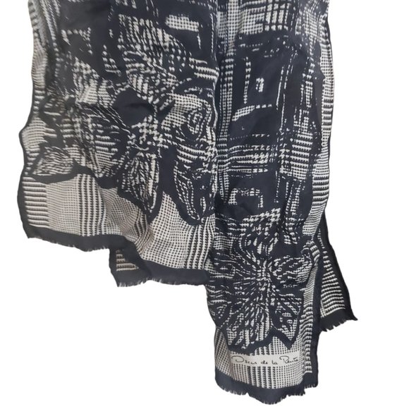 CT830 Oscar de La Renta Black & White Vintage Silk Scarf - Picture 2 of 3